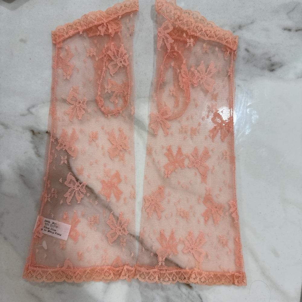 1960s vintage Peach Lace Arm Sleeves
